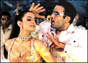 Amisha, Akshaye in Humraaz