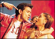 Hrithik Roshan and Kareena Kapoor in MKD