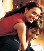 Rani Mukherji and Vivek Oberoi in Saathiya