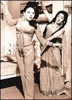 A still from Seeta Aur Geeta