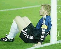 A dejected Kahn after the final. 