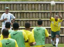 The Brazilian squad in practise